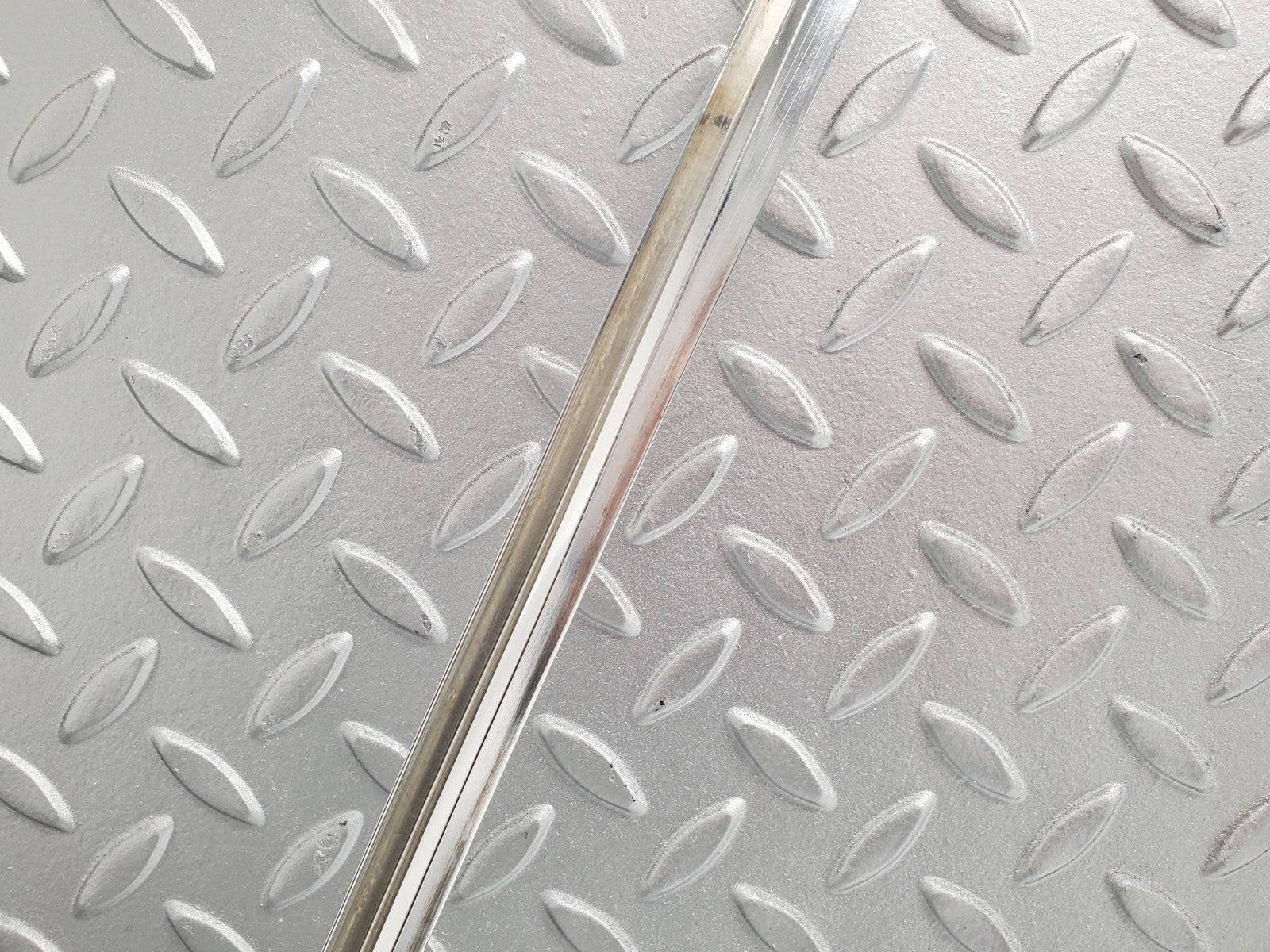 45960519