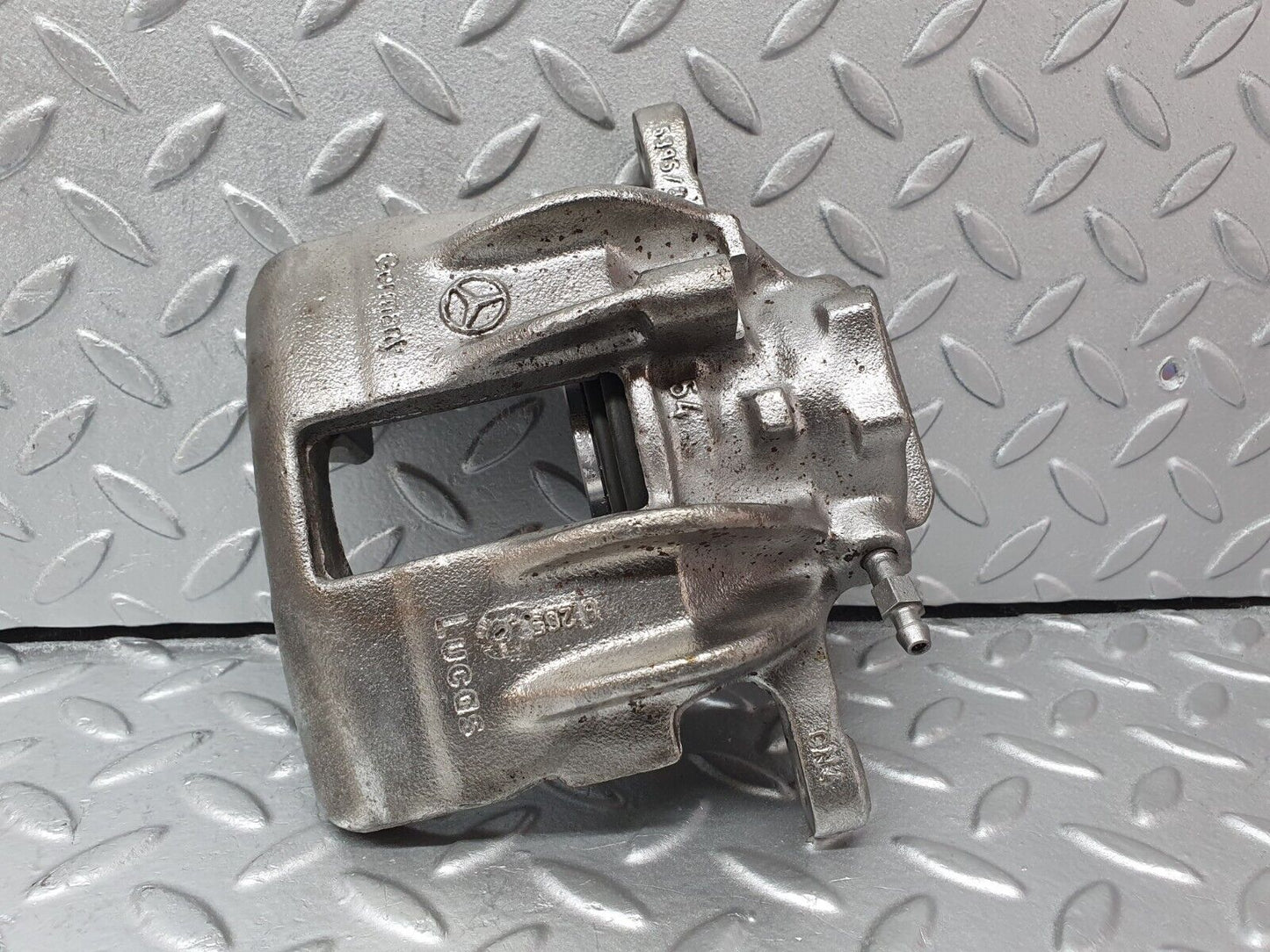 41905 Mercedes-Benz W202 C200 Front Left Brake Caliper Lucas