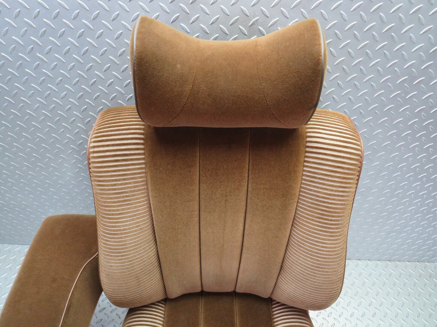 26229 Mercedes-Benz W116 450SE Front Left Seat Passenger Seat Brown