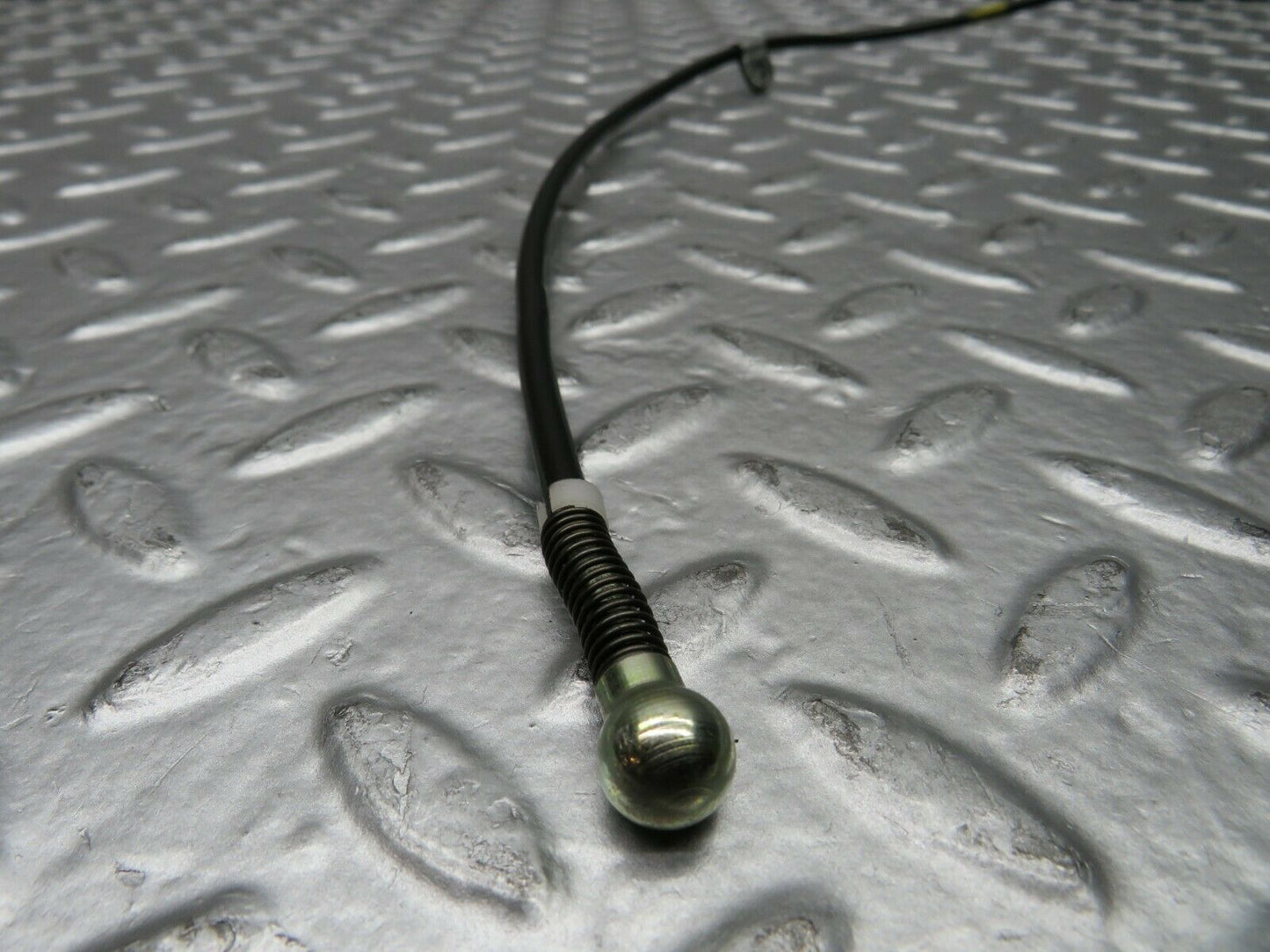 22471 Mercedes-Benz C124 E220 Coupe Gearbox Cable 1242670364