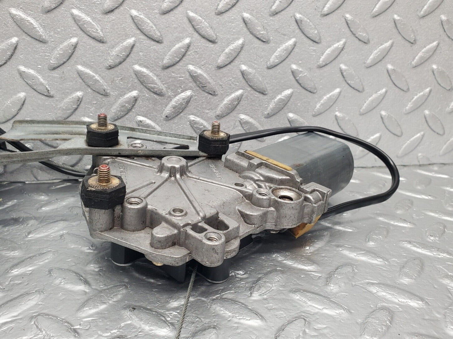 46133 Mercedes-Benz W124 Rear Right Power Window Regulator
