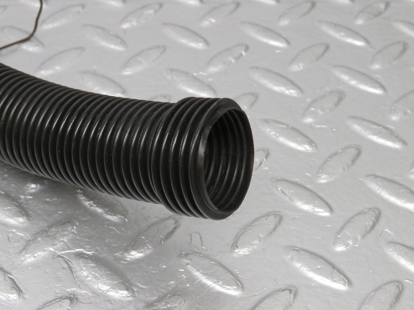 40314 Mercedes-Benz W110 230 Dash Air Vent Pipe