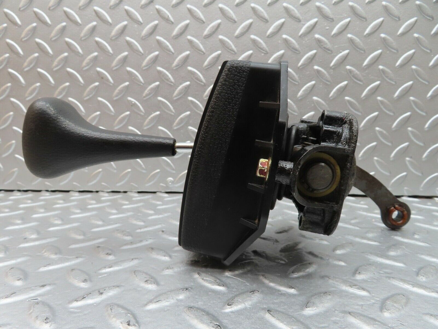 20738 Mercedes-Benz R107 450SL Coupe Gear Shift Selector