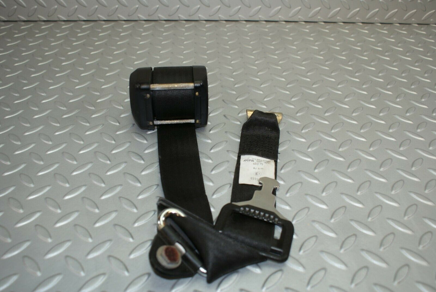 2969 Mercedes-Benz C123 280CE Coupe Rear Left Seat Belt 1238605585
