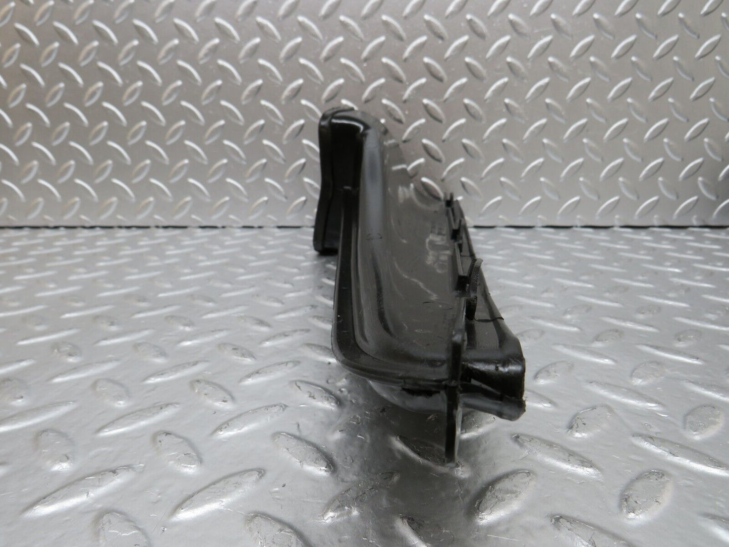 25569 Mercedes-Benz W123 200 Air Duct Vent Left And Right Side 1238300119
