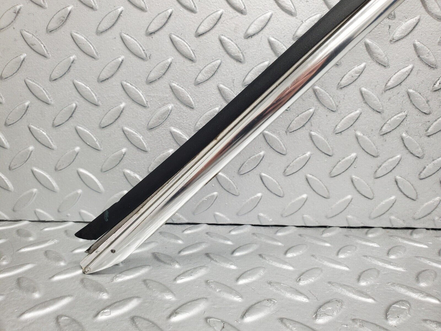46558 Mercedes-Benz C123 280CE Coupe Roof Chrome Moulding Trim Left Side