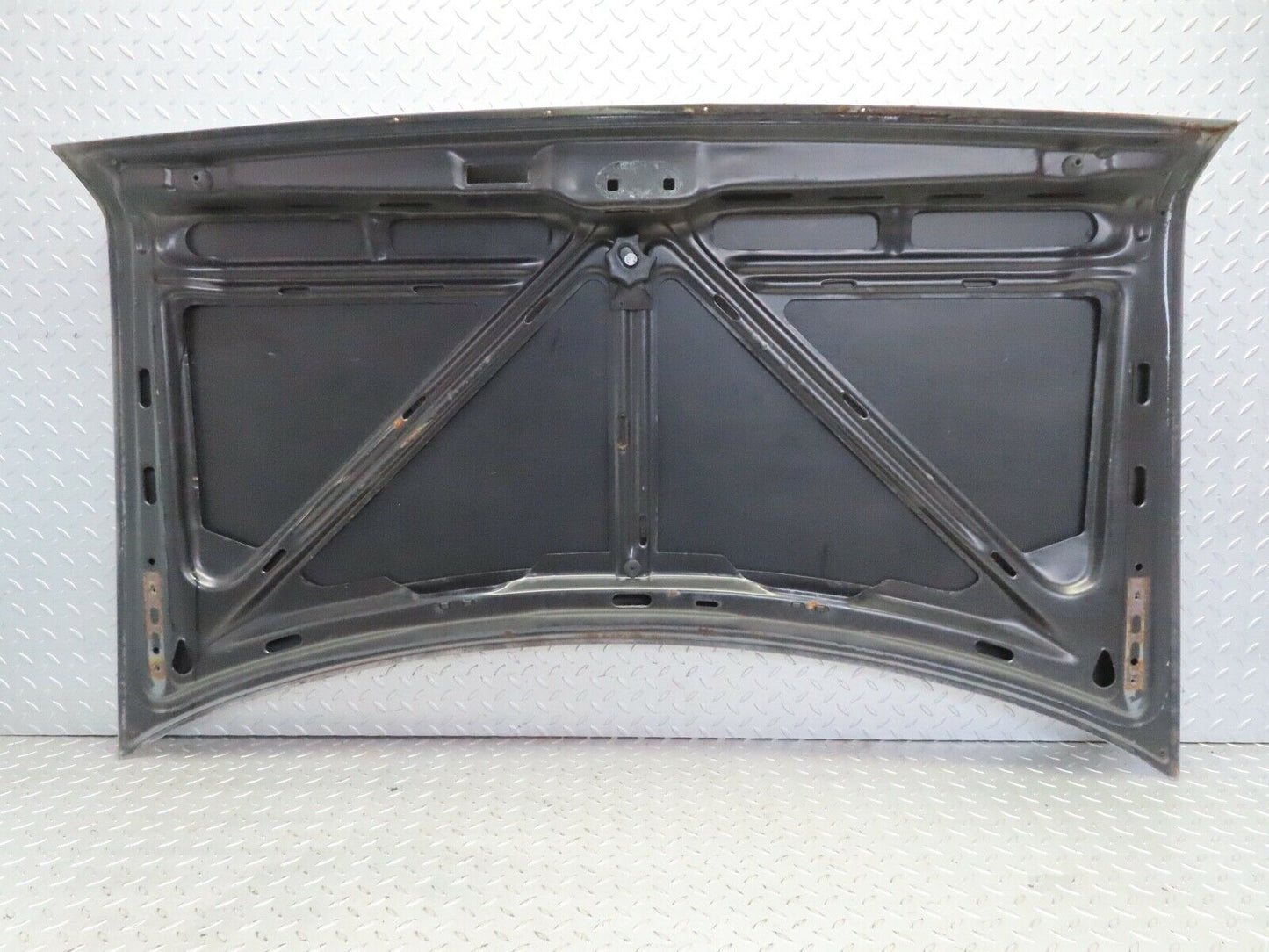 17700 Mercedes-Benz W116 450SEL Boot Lid Trunk Door