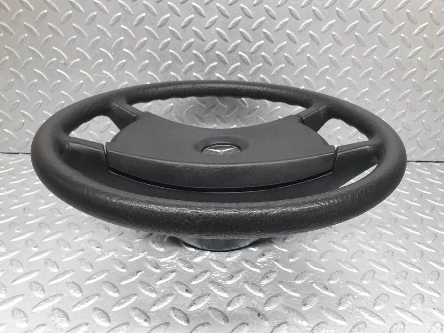 43887 Mercedes-Benz C123 230CE Coupe Steering Wheel 1264640017