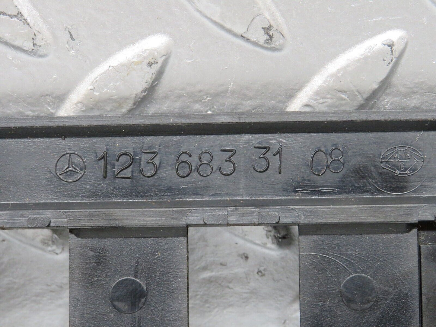 27885 Mercedes-Benz W123 280E Centre Console Switch Holder Trim 1236833108