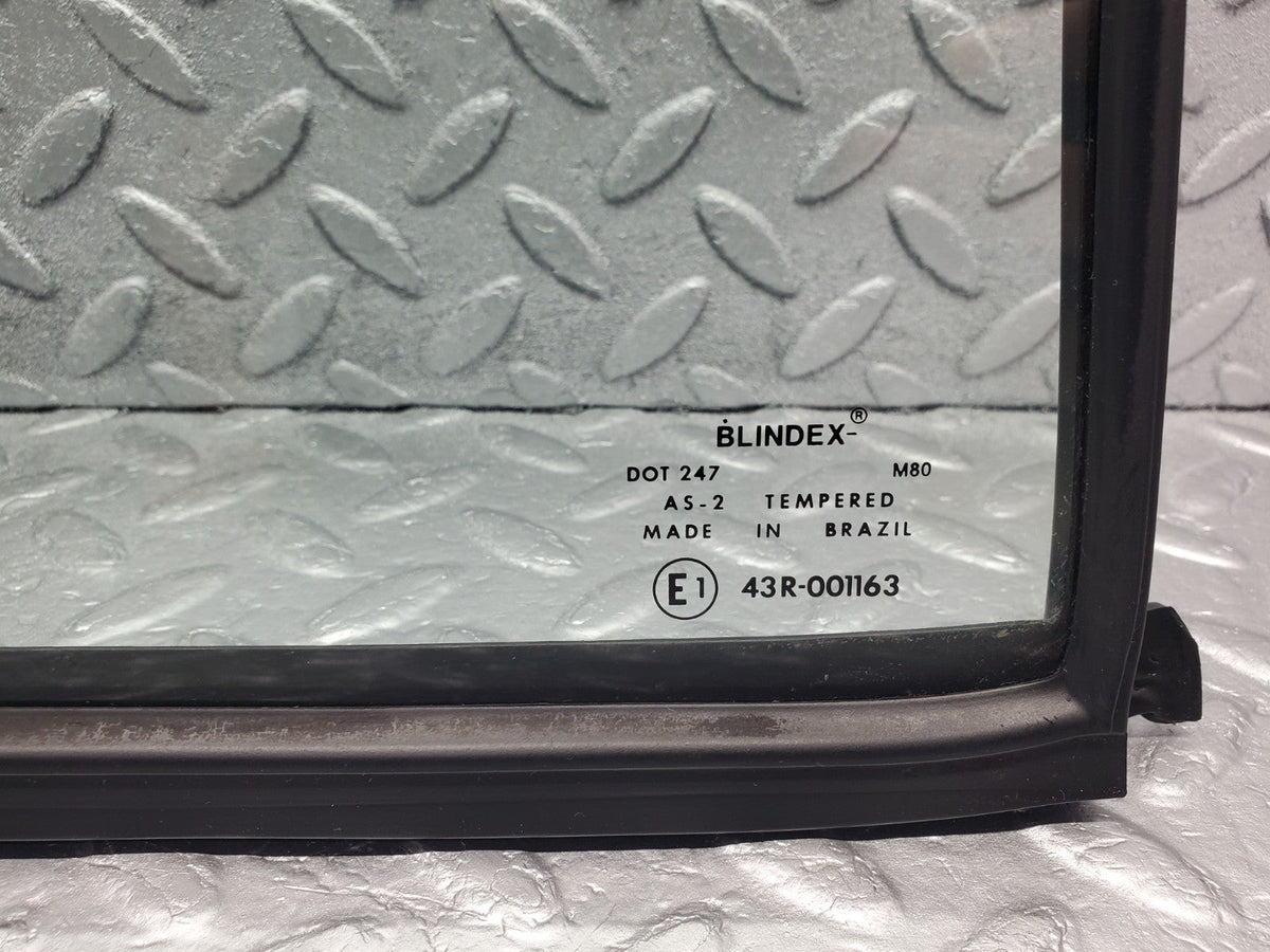W201 Baby Benz rear right quarter window glass used OEM
