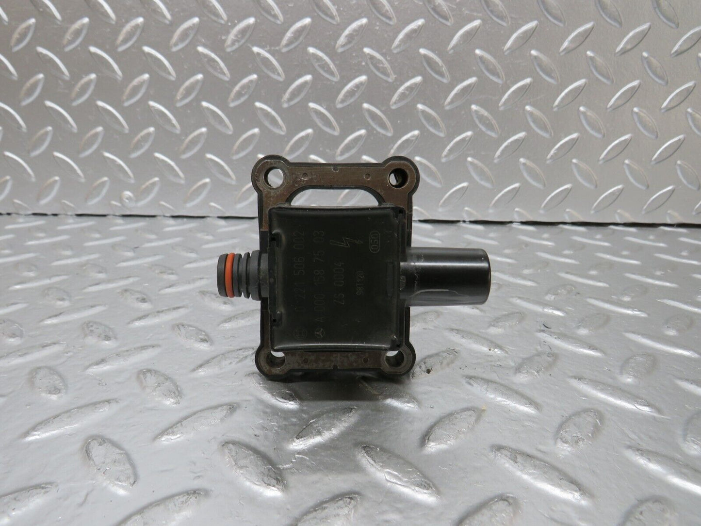 24942 Mercedes-Benz W140 S320 Ignition Coil Bosch 0001587503