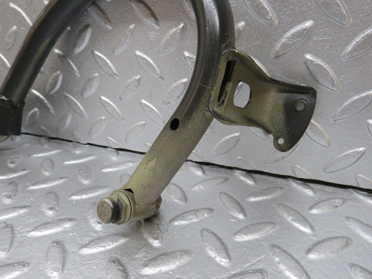 33726 Mercedes-Benz W201 190E 2.0L Trunk Lid Hinge Left Side