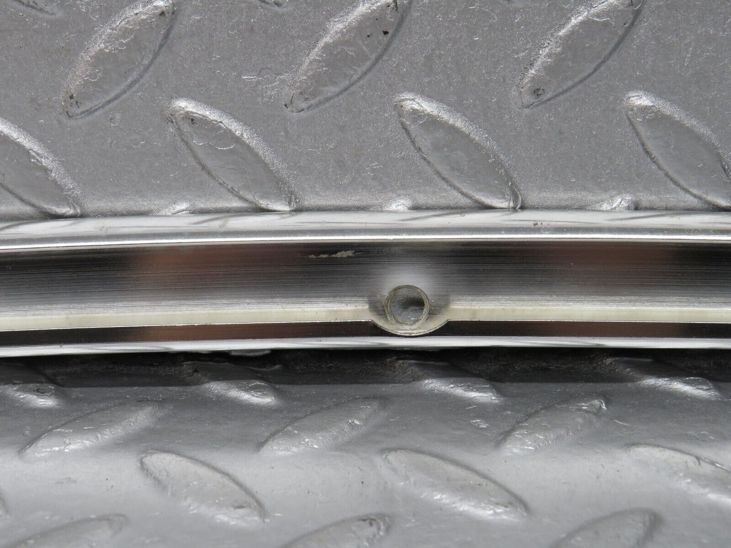 39857 Mercedes-Benz R107 350SL Hardtop B Pillar Chrome Trim Right Side