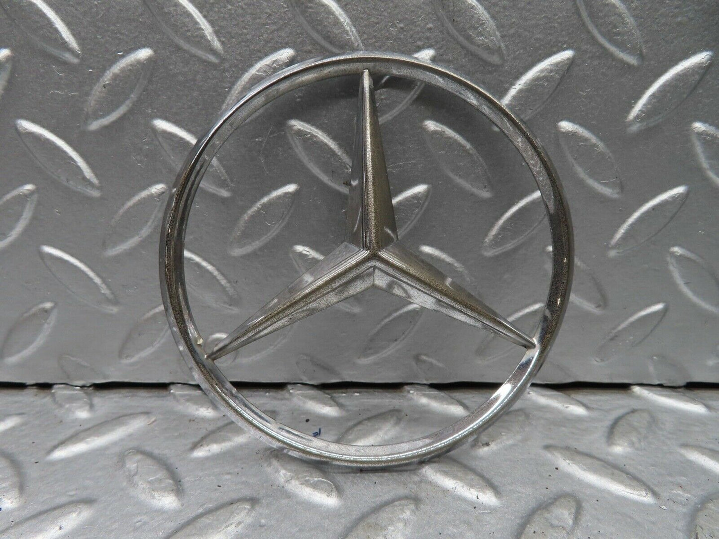 20269 Mercedes-Benz W114 280CE Coupe Trunk  Badge Emblem