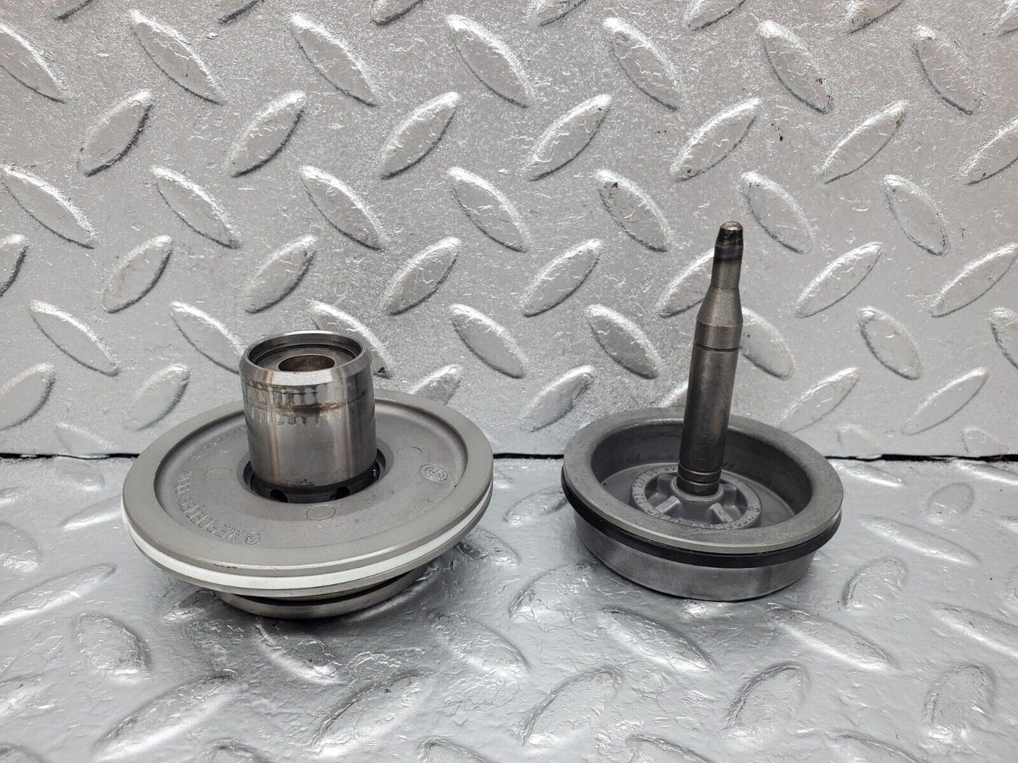 44574 Mercedes-Benz W123 280E Automatic Gearbox Piston Set 722.309 1262770438 1262770538