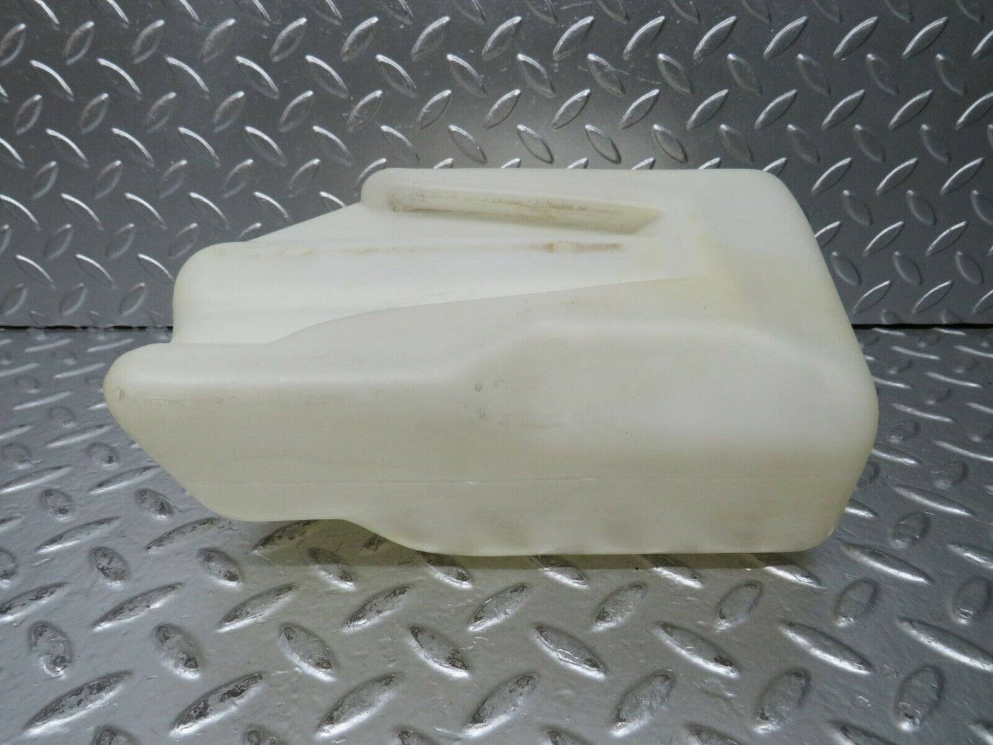 23214 Mercedes-Benz W116 350SE Windscreen Washer Fluid Reservoir Tank