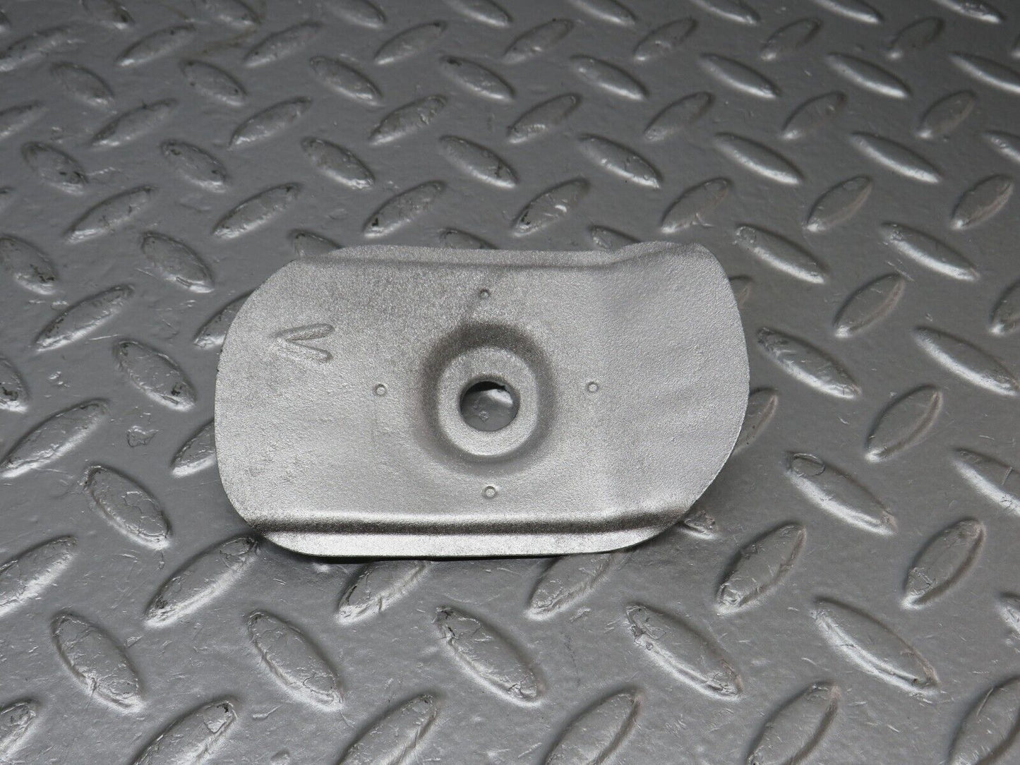 40581 Mercedes-Benz W123 300D Left Engine Mount Bracket Heat Shield