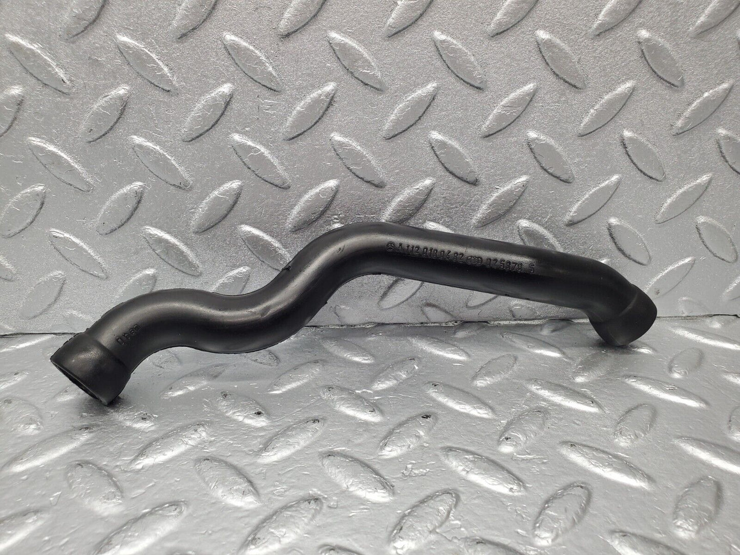 47002 Mercedes-Benz R129 320SL Coupe Crankcase Breather Hose 1120180482
