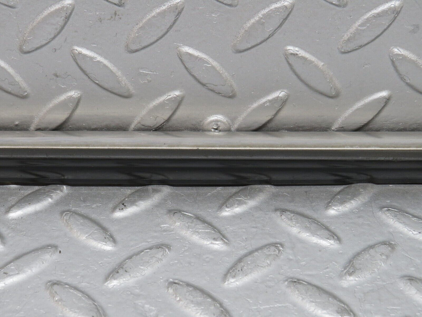35776 Mercedes-Benz W108 Rear Left Door Centre Moulding Trim