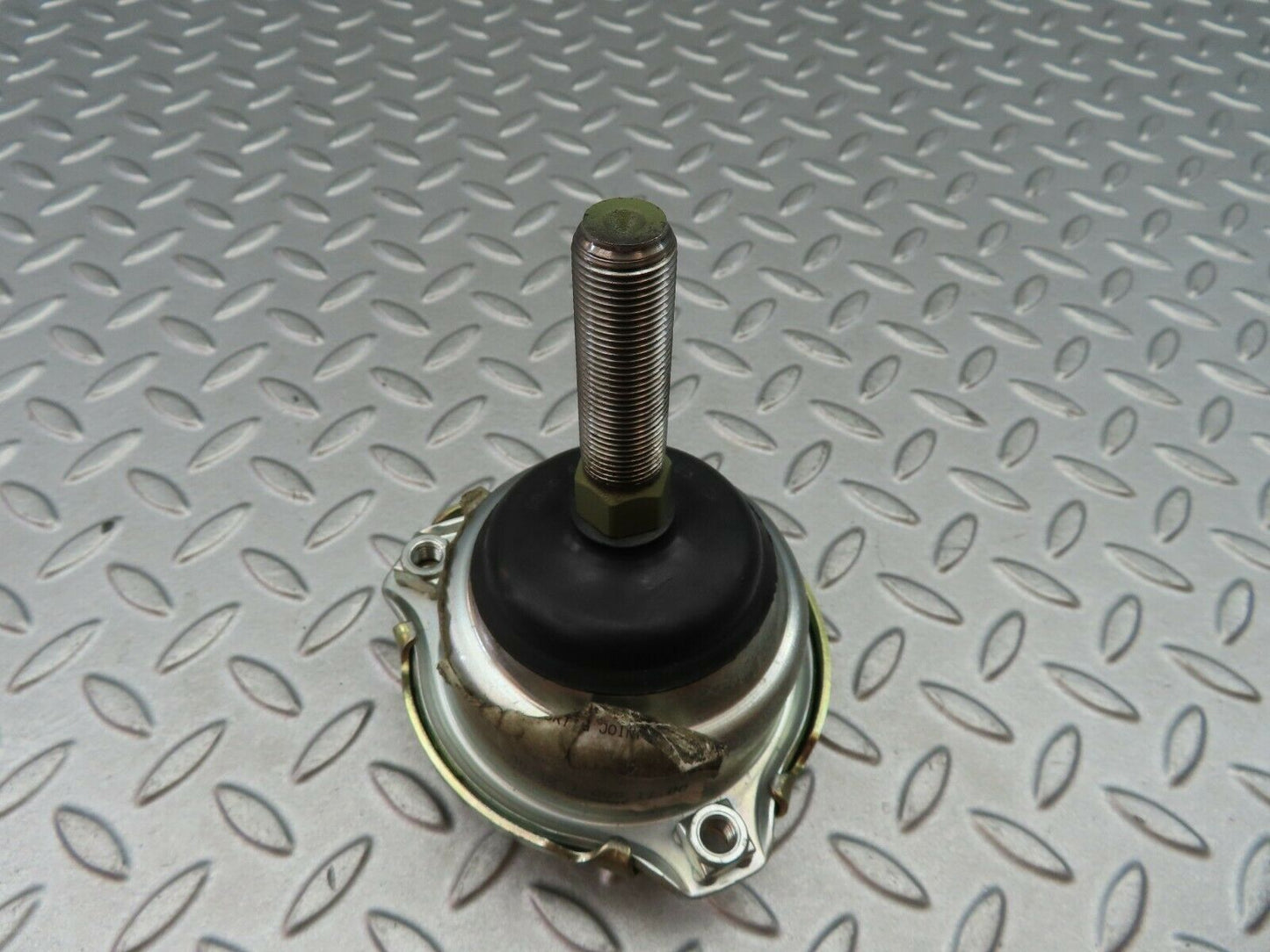 5951 Mercedes-Benz W123 200 Suspension Guide Rod Mount 1233301335