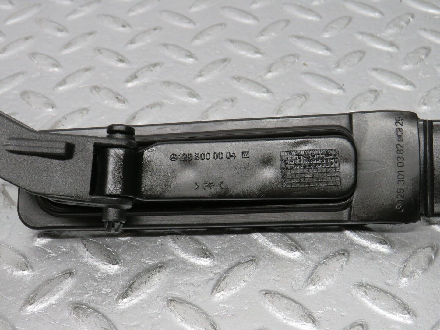 38382 Mercedes-Benz R129 280SL Coupe Accelerator Pedal With Linkage 1293000004