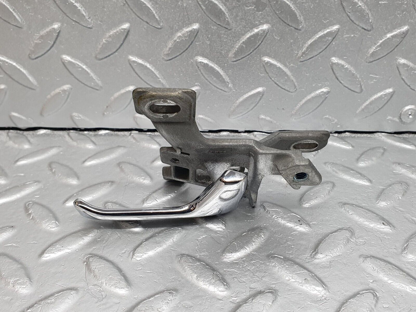 40899 Mercedes-Benz W126 300SE Right Interior Door Handle