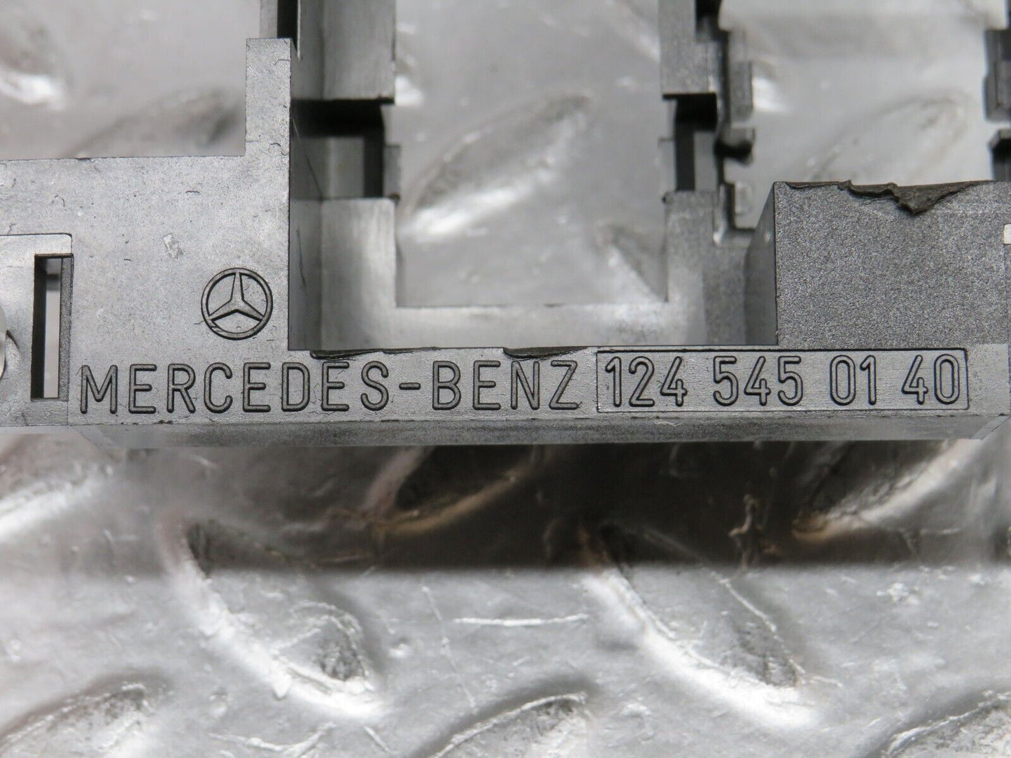 32486 Mercedes-Benz S124 300TE Wagon Fuse Relay Holder Bracket 1245450140