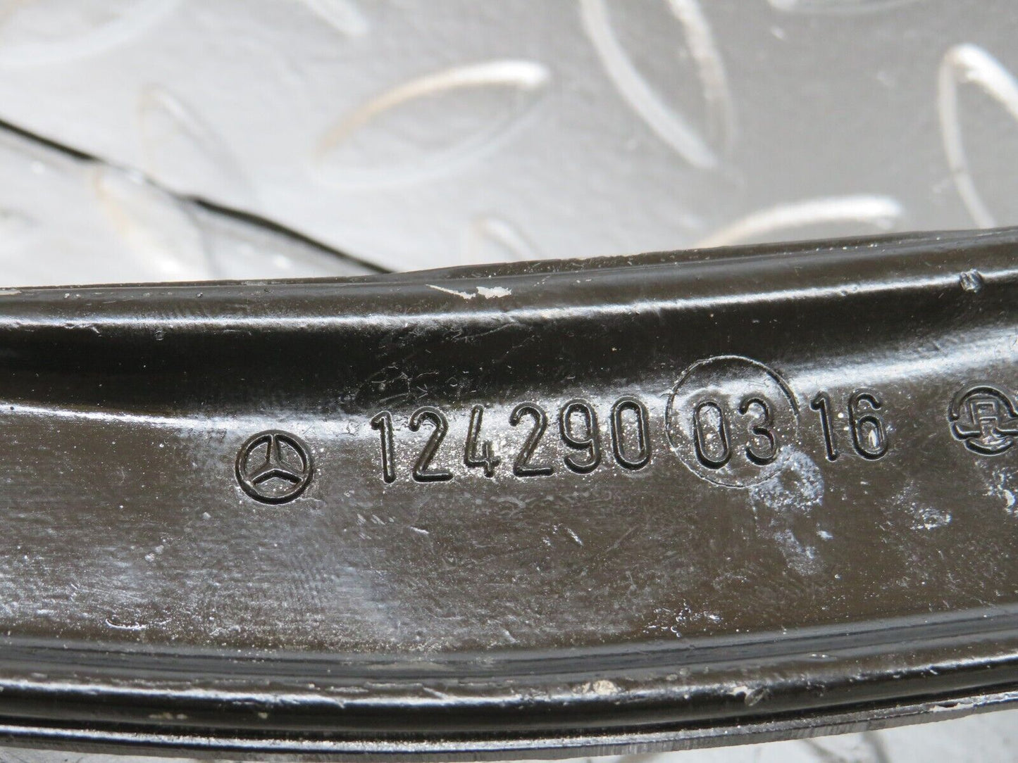 25123 Mercedes-Benz W201 190D Clutch Pedal 1242900316