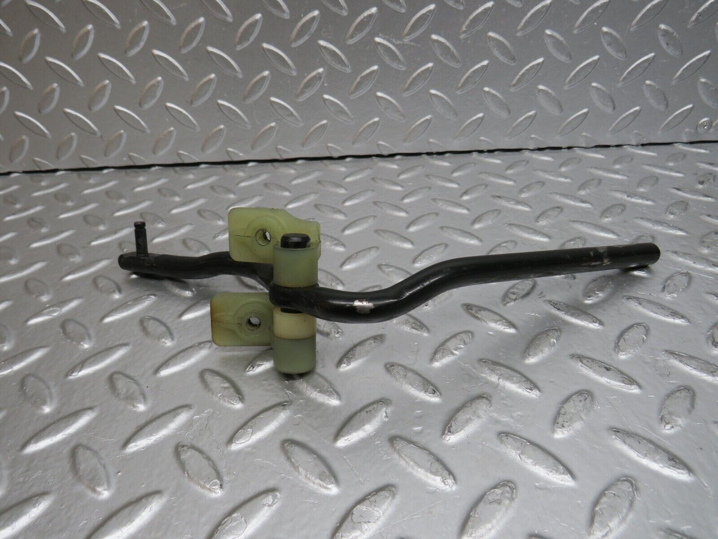 32163 Mercedes-Benz W123 230E Accelerator Pedal Linkage