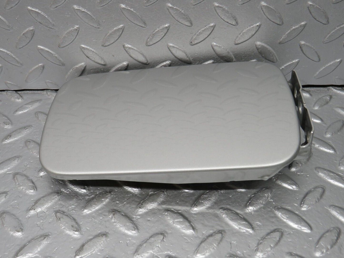 39405 Mercedes-Benz R129 320SL Coupe Fuel Tank Flap Cap 1295841339