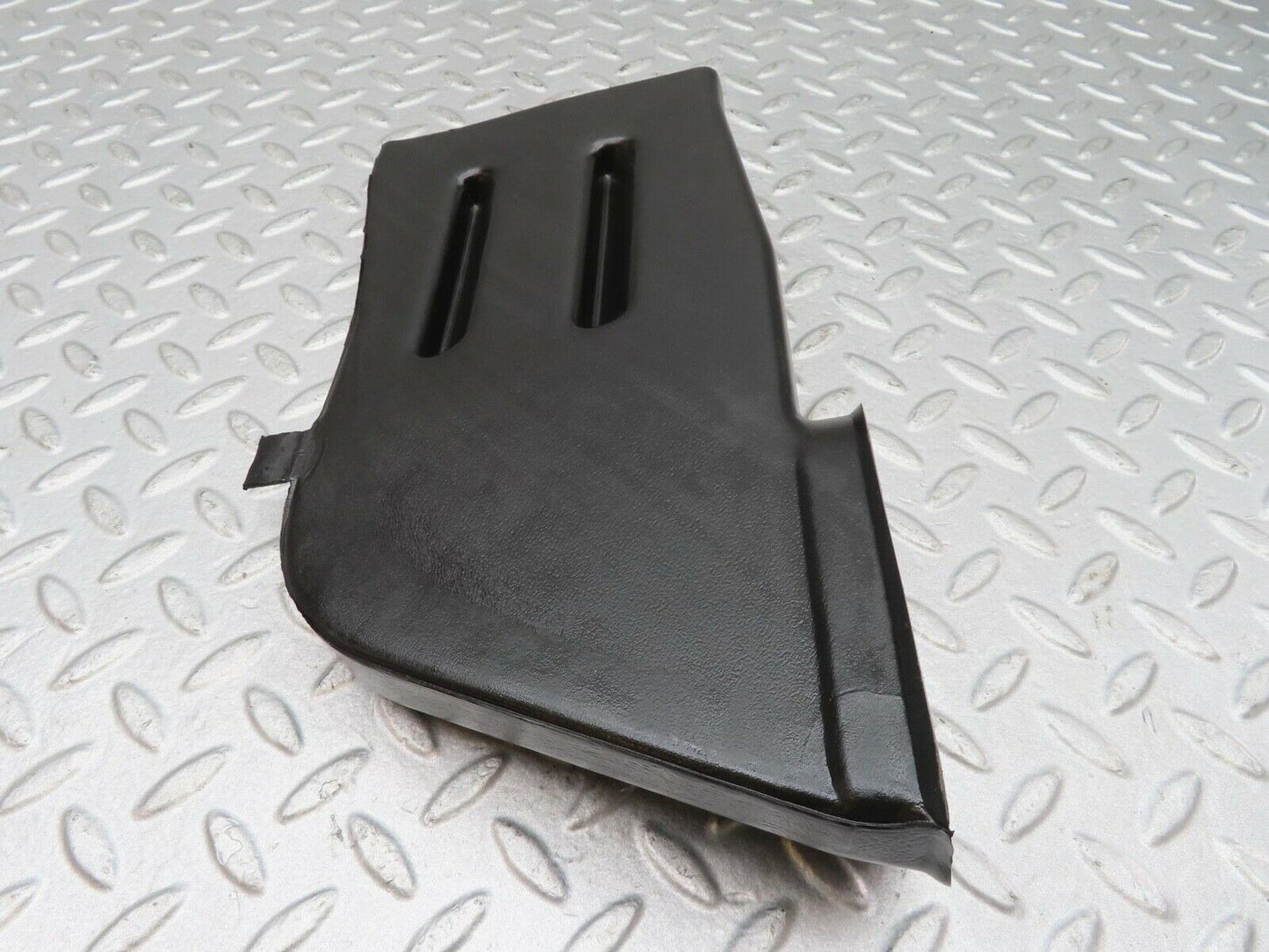 16194 Mercedes-Benz W124 260E Ventilation Air Duct Left Side 1248310346