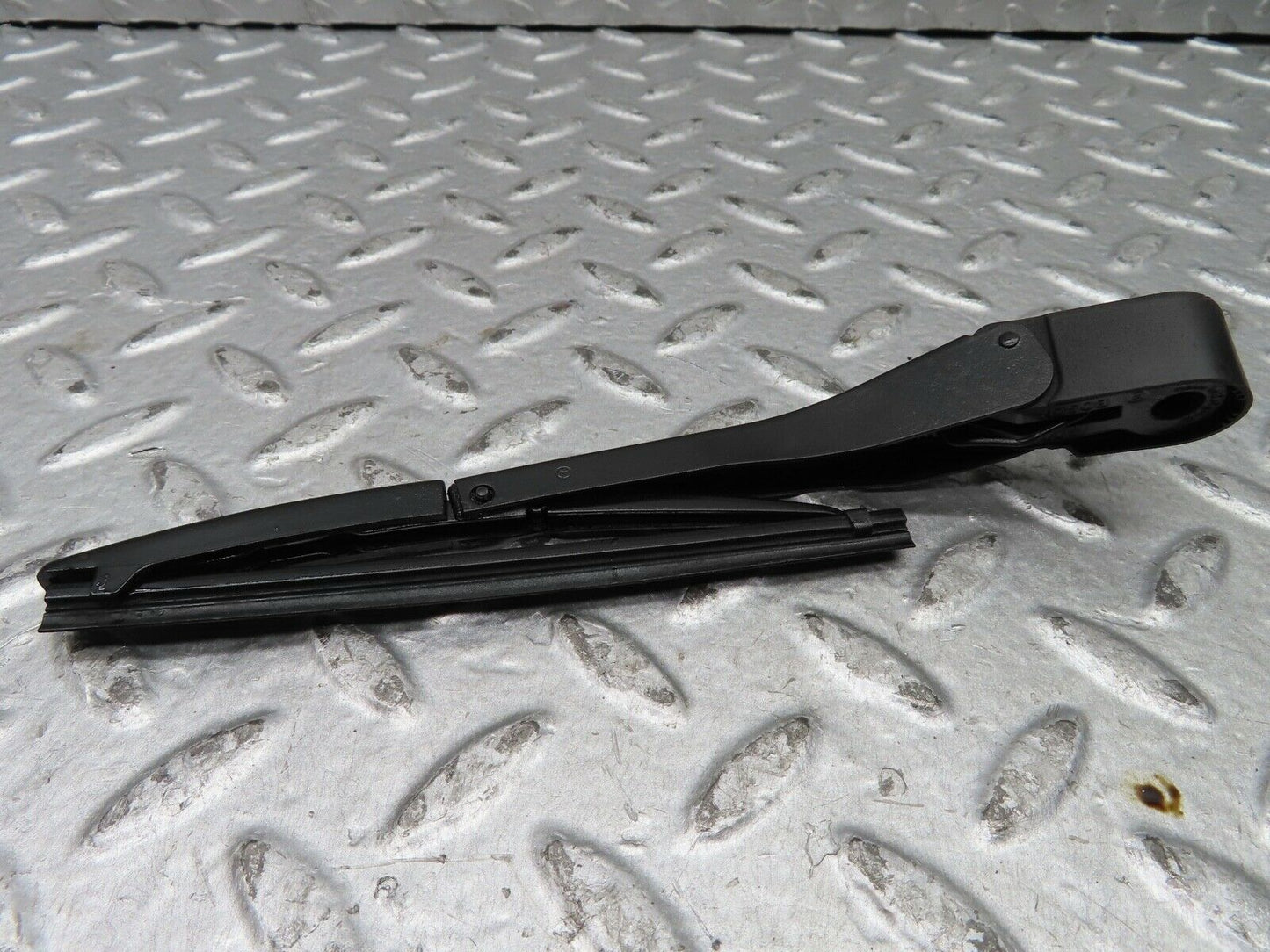 19681 Mercedes-Benz C140 CL420 Coupe Left Headlight Wiper Arm