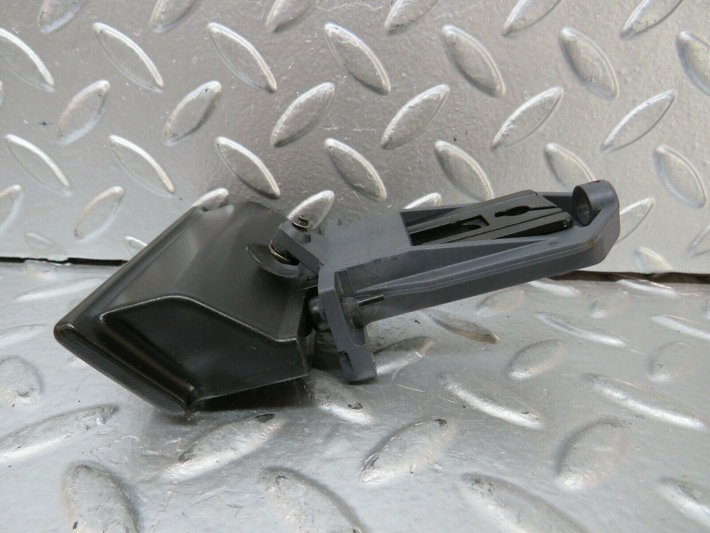 24213 Mercedes-Benz S124 220TE Wagon Parking Brake Release Handle 1244270320