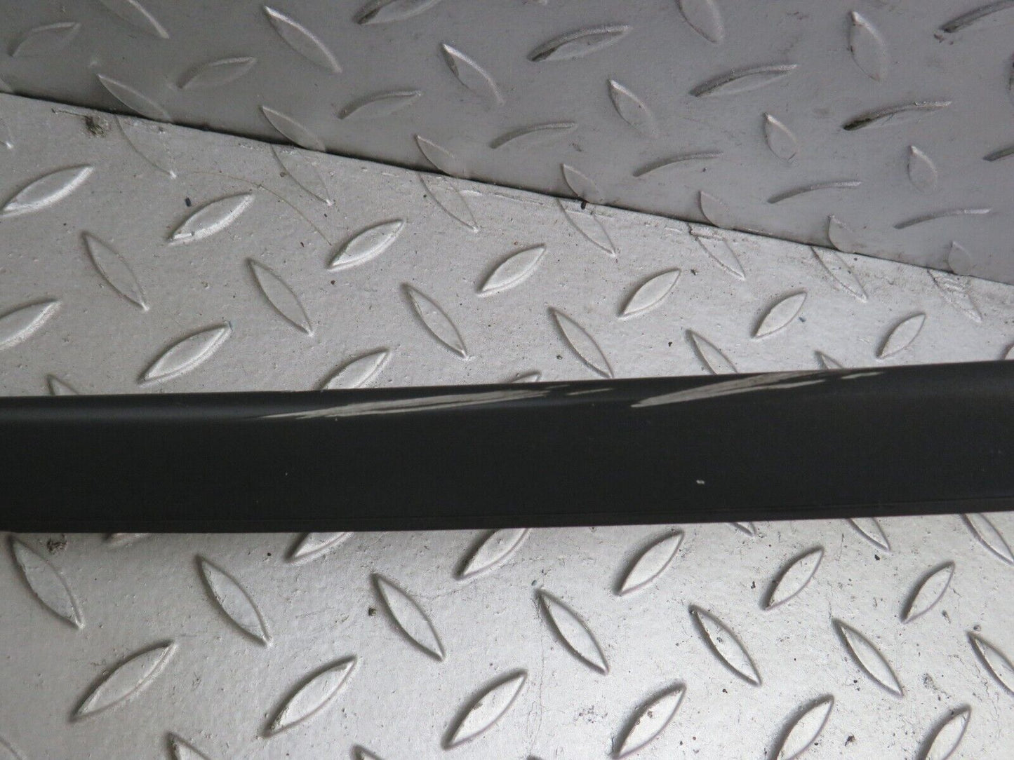 34237 Mercedes-Benz W124 260E Roof Chrome Trim Left Side 1246900397