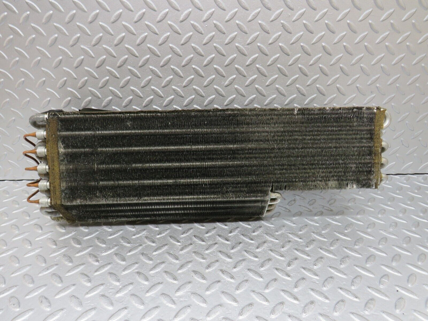 36214 Mercedes-Benz W126 420SE Air Conditioning Radiator