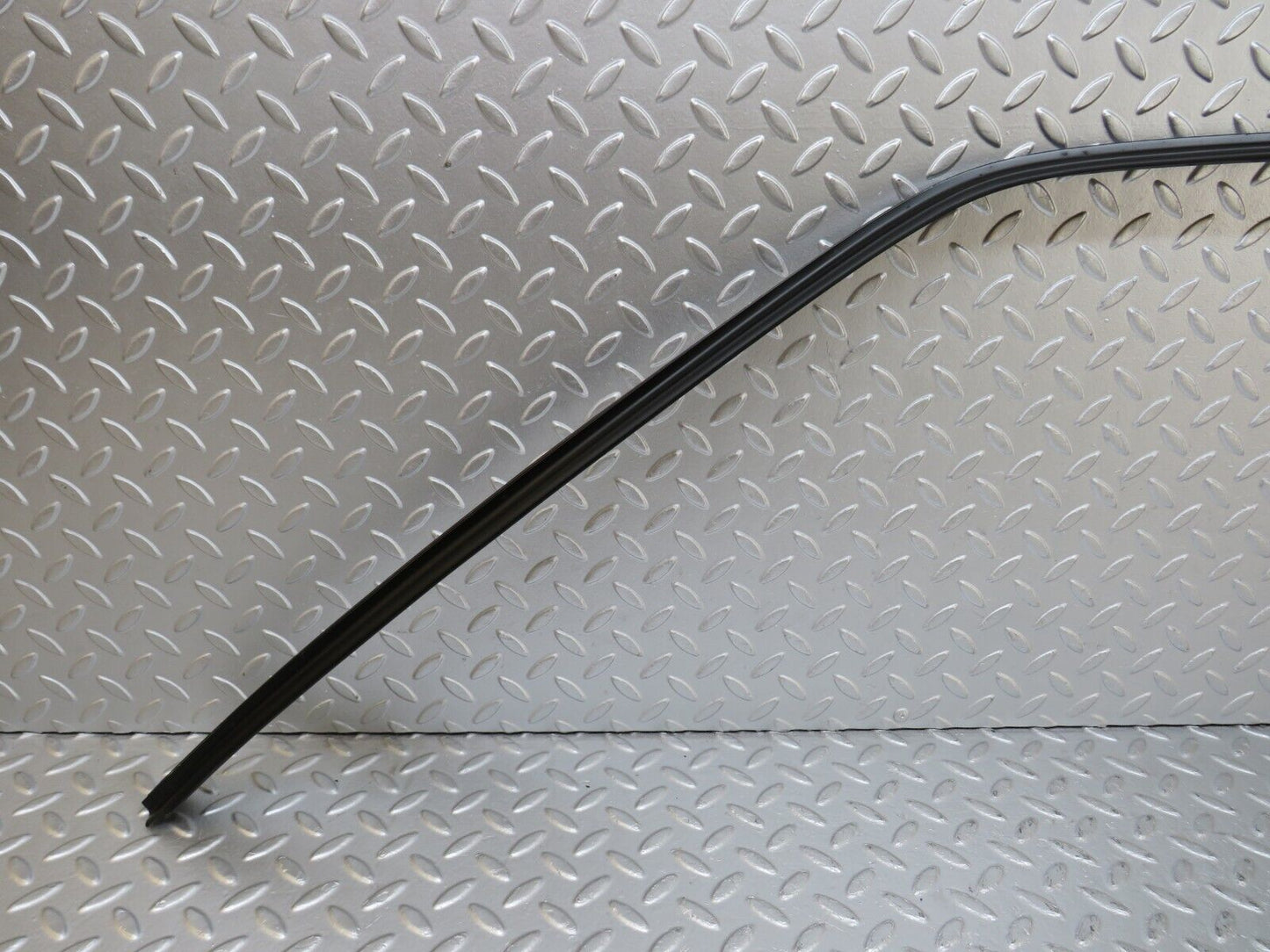 34458 Mercedes-Benz C126 380SEC Coupe Roof Trim Right Side