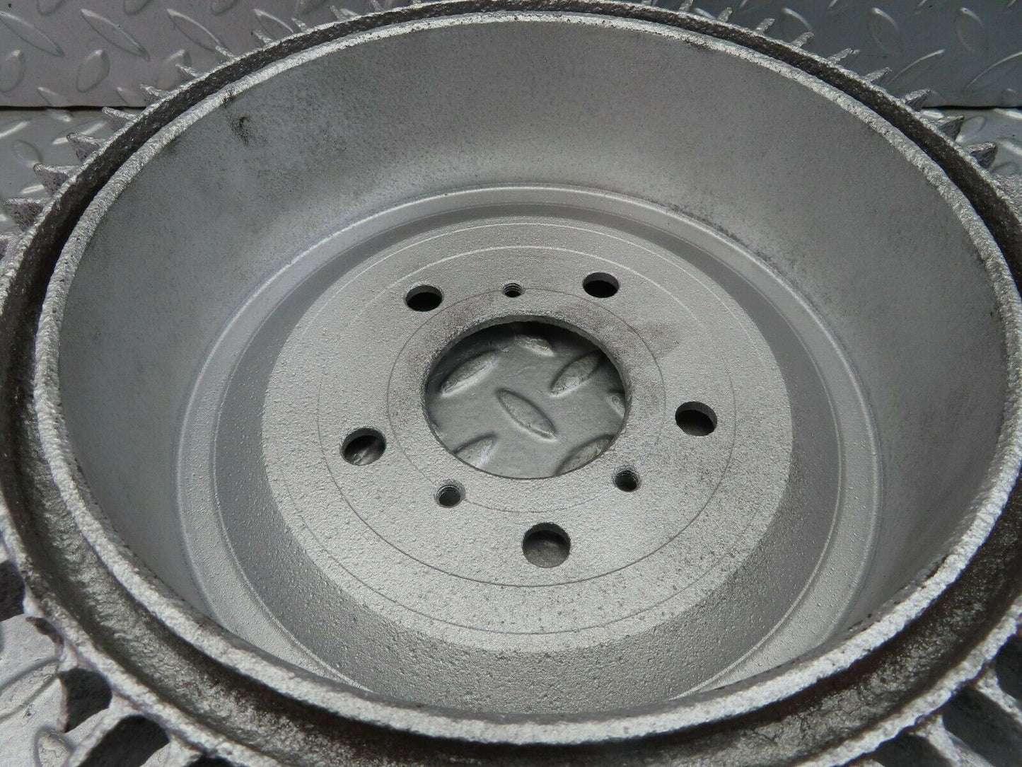 9211 Mercedes-Benz W111 Brake Drum
