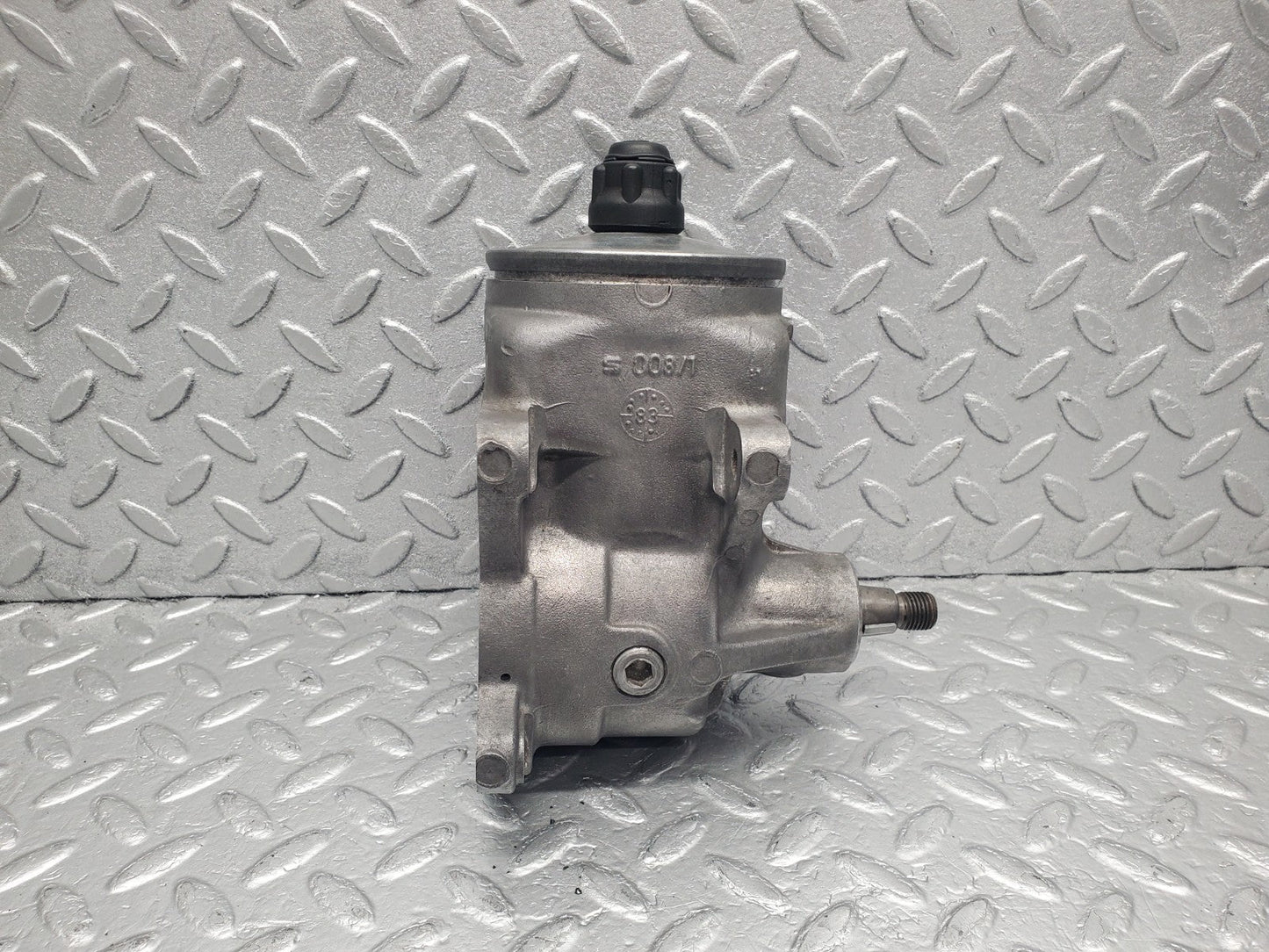 47058000