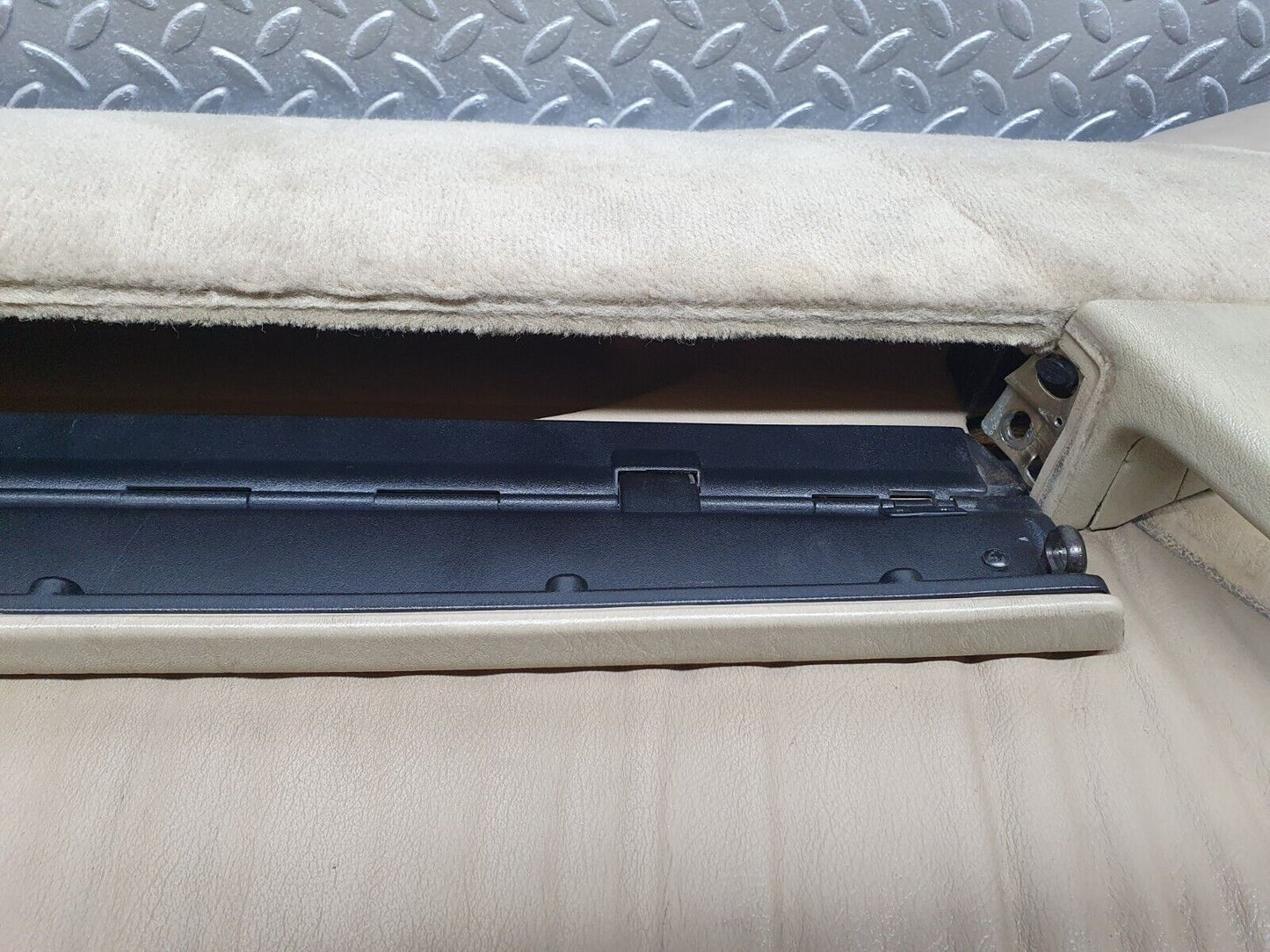 42271 Mercedes-Benz R129 320SL Coupe Front Right Door Card
