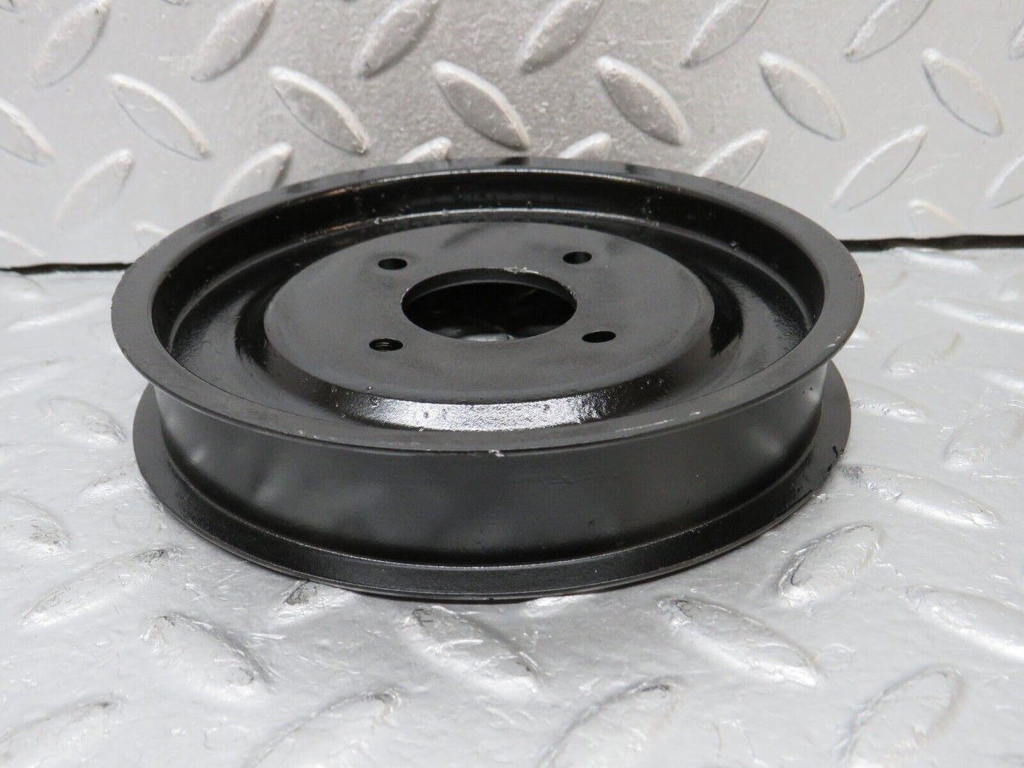 38922 Mercedes-Benz W201 190E Engine Cooling Fan Pulley 1032050310