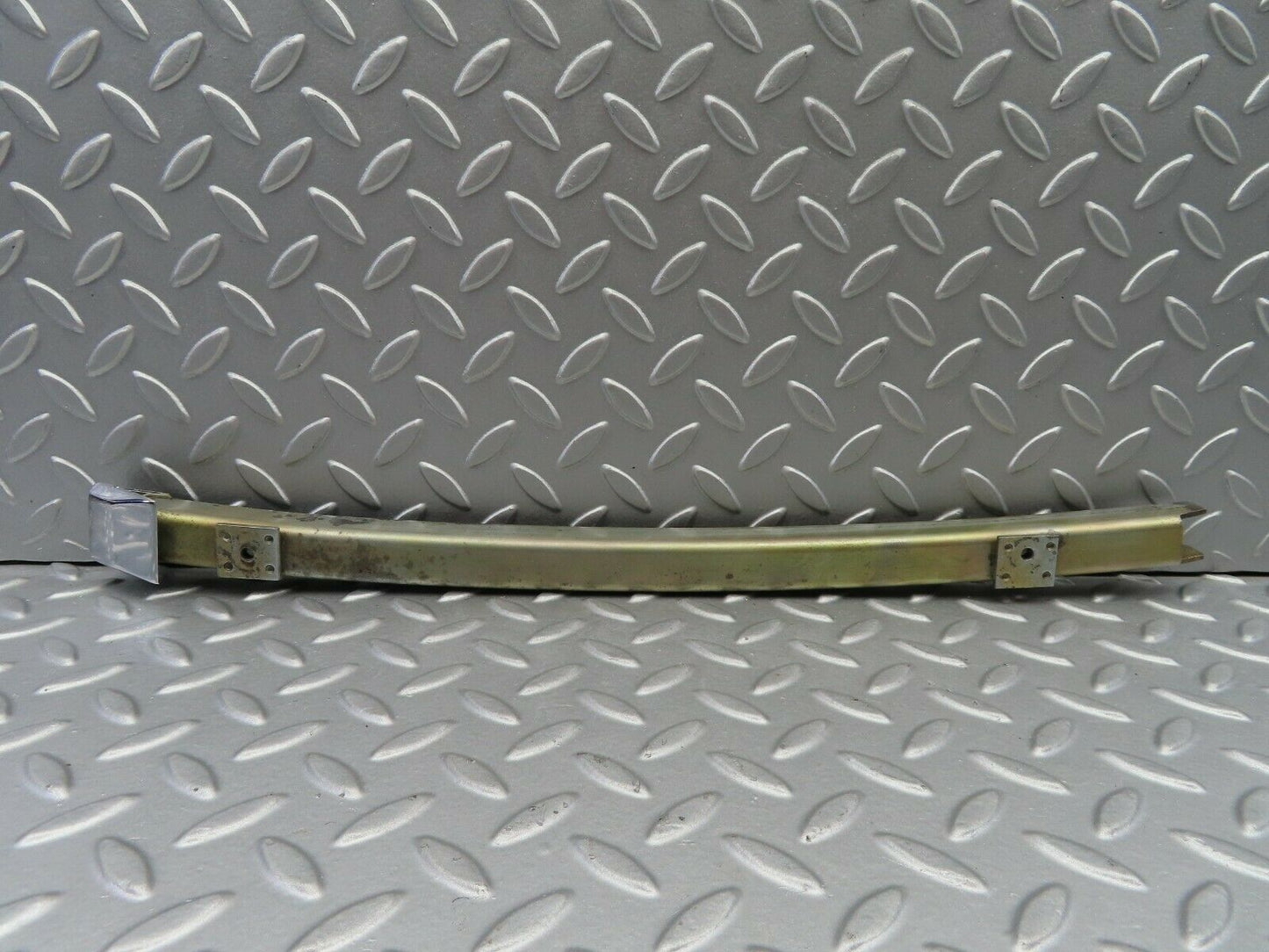 6838 Mercedes-Benz C107 350SLC Coupe Front Left Window Channel