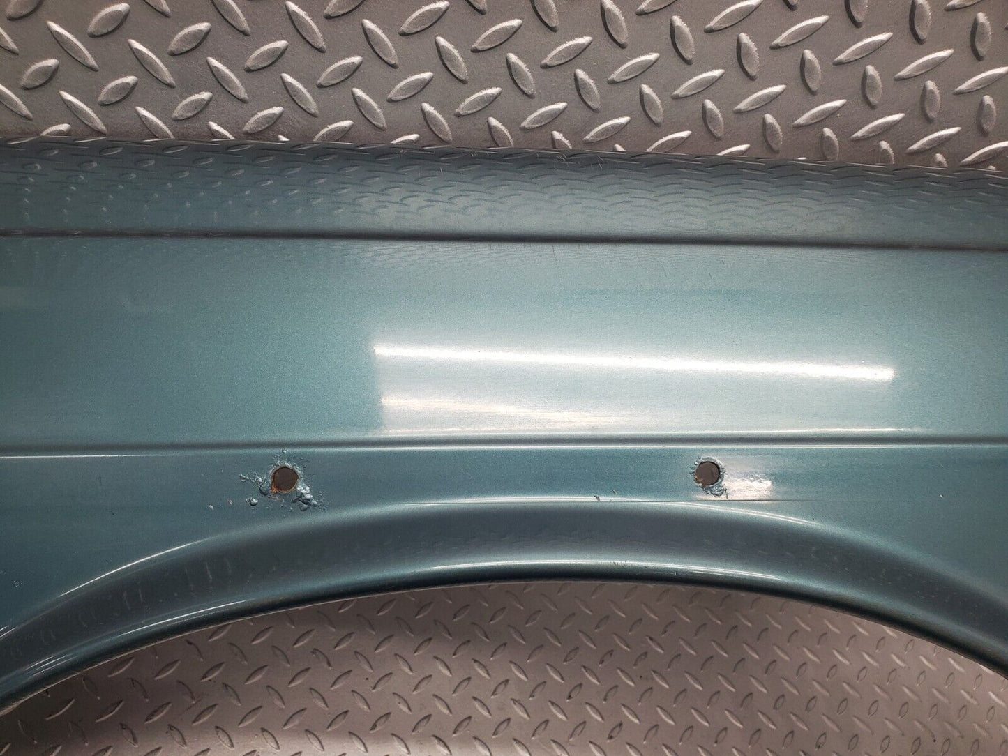 46555 Mercedes-Benz C123 280CE Coupe Front Right Wing Fender