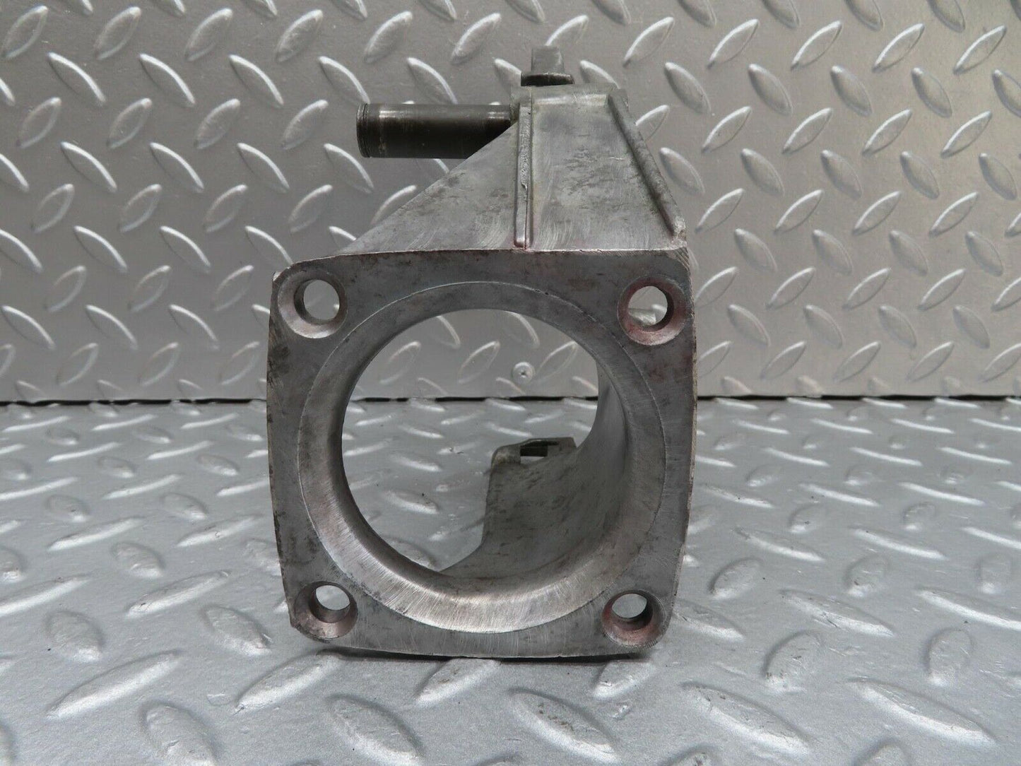16012 Mercedes-Benz W123 280E Brake Pedal Bracket 1232900219