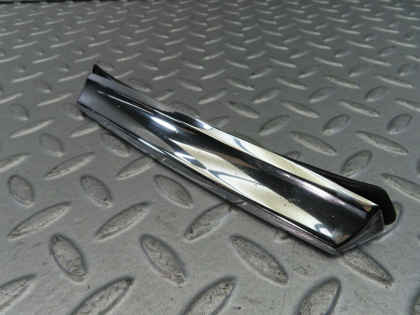 9218 Mercedes-Benz W115 Trunk Lid Chrome Handle 1157580002