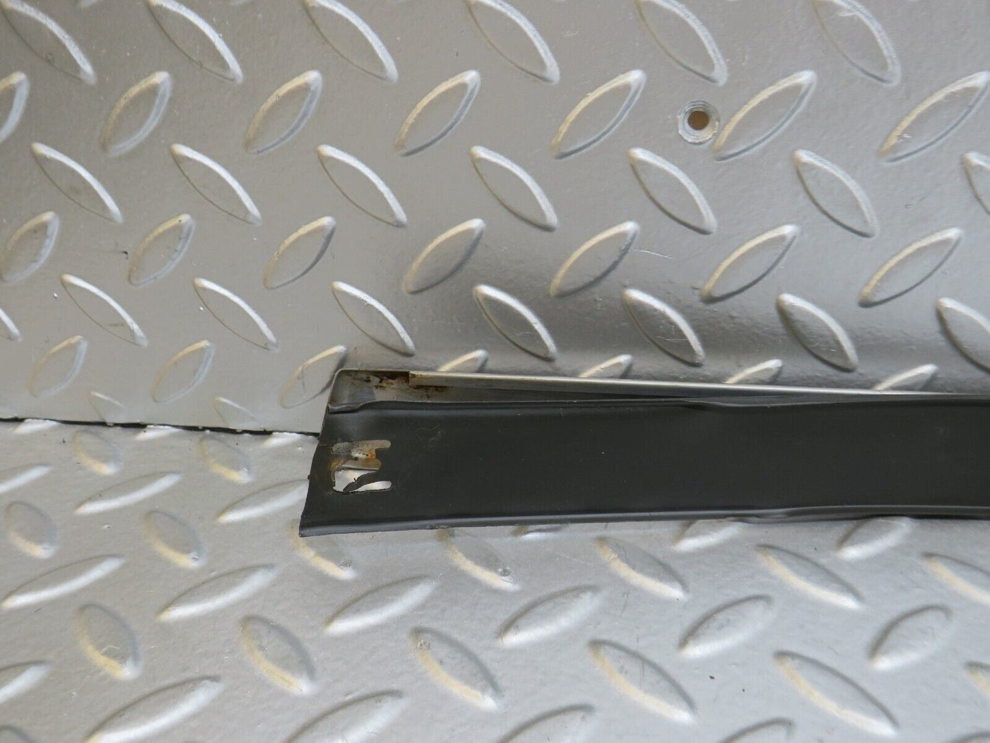 35369 Mercedes-Benz R107 280SL Right Skirt Chrome Strip Trim