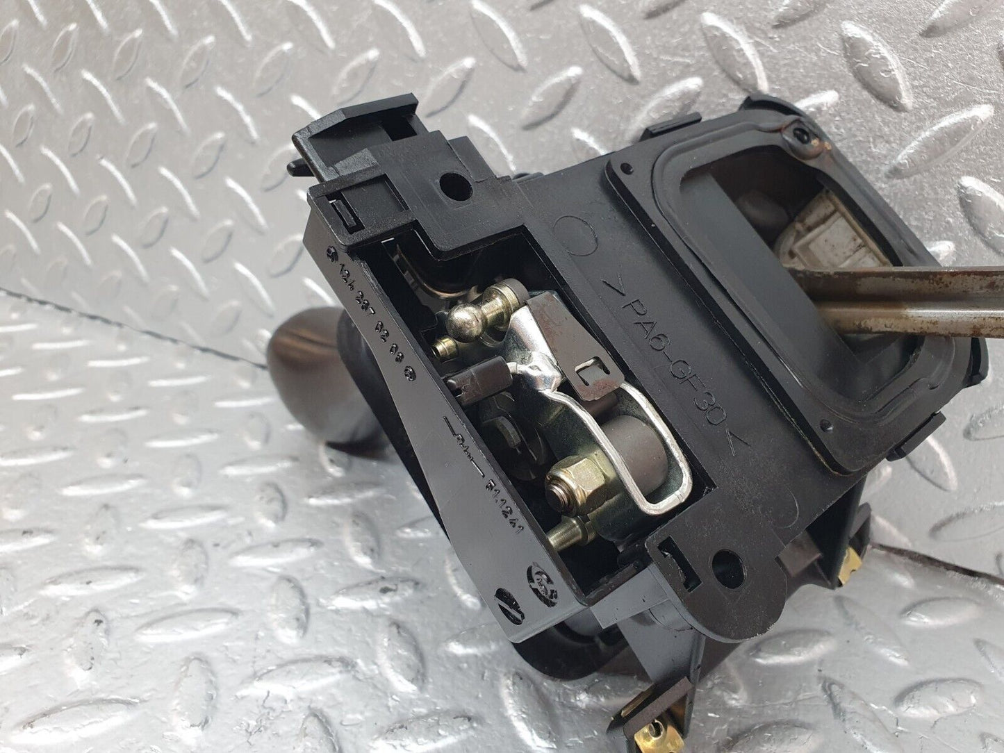42492 Mercedes-Benz R129 320SL Coupe Automatic Gear Selector 1292670637 1242670206