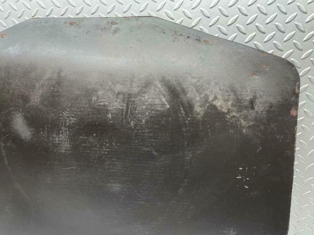 13525 Mercedes-Benz W123 200 Spare Wheel Cover 1236900130