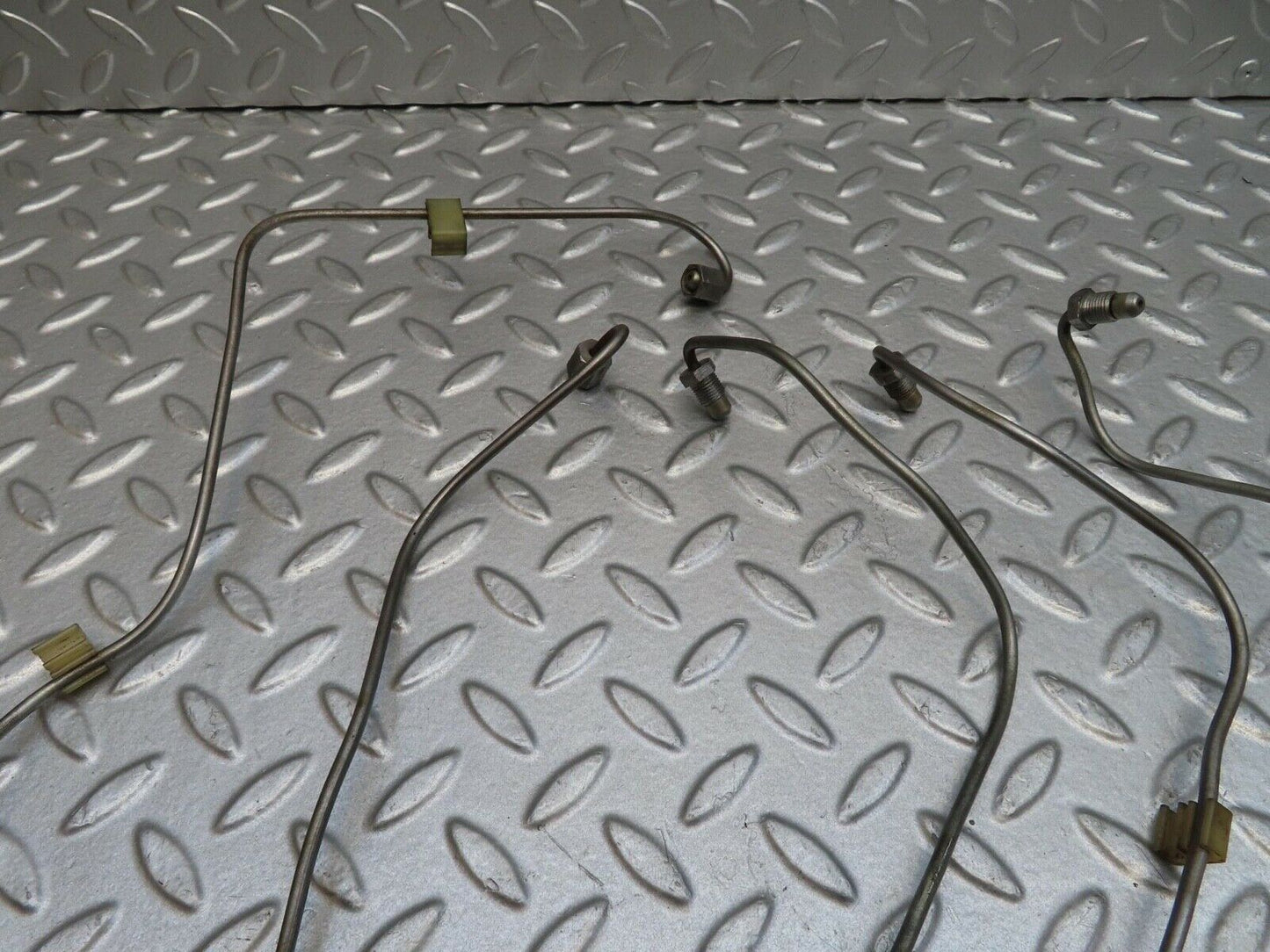 14388 Mercedes-Benz W116 350SE Fuel Line Hose Set