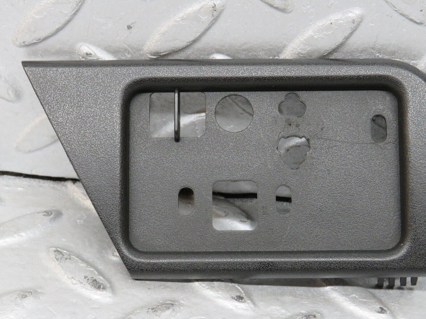 37765 Mercedes-Benz A124 320E Cabriolet Front Right Seat Electric Adjustment Trim