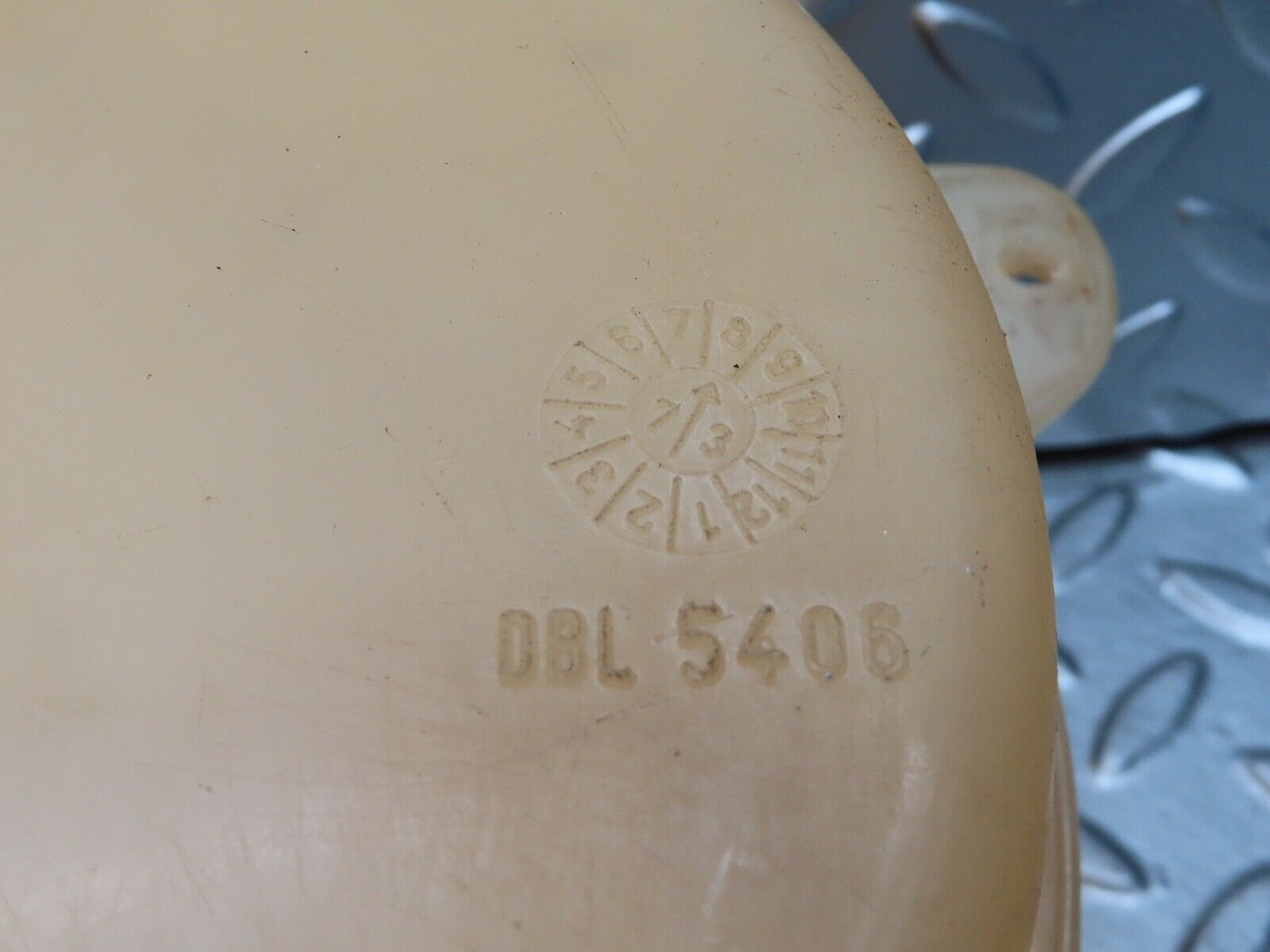 20606 Mercedes-Benz R107 450SL Coupe Coolant Reservoir Tank 1075000349